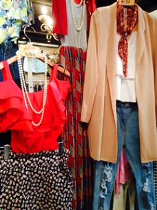 香港のオシャレは甘さ控えめで。