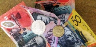 ワーホリに行くには、お金はいくら必要!?