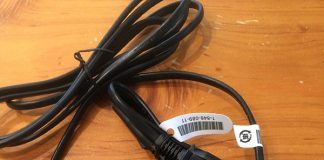 オーストラリアにパソコンやスマホを持っていく際の注意点