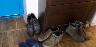 来るまで知らなかった! ポーランドでは靴を脱ぐ習慣がある