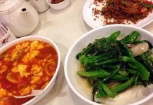 香港で美味しく節約するなら「ご飯はみんなでシェア」です