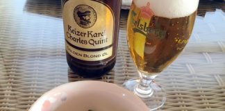 デンマークの日本人の間で、密かにブームなのがルバーブ