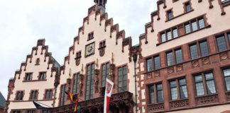 車・鉄道・バスを上手に組み合わせて、お得に楽しく観光@ドイツ