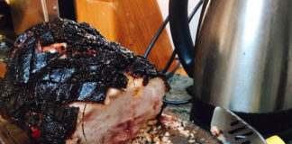 クリスマスのごちそうはハム!?@AUS