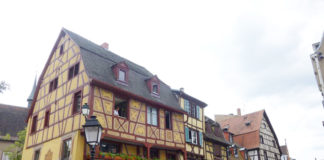 フランスで安全に旅を楽しむために