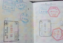 シャルルド・ド・ドゴール空港でフランス文化を満喫