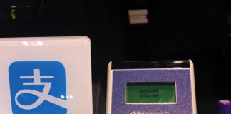 クレジットカードの引き落としを自動にしないほうが良い理由