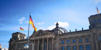 ワーホリビザでフリーランスはダメ!@ドイツ