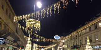 意外に日本より少ない?クリスマス時の街のイルミネーションやイベント事情 in ポーランド