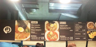 スロバキアのごん助らーめんでは、一緒にお店をもりあげてくれる日本人スタッフを募集!