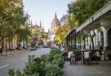 ギャンブルかも! ハンガリーのワーキングホリデービザ申請の仕組み