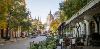 ギャンブルかも! ハンガリーのワーキングホリデービザ申請の仕組み